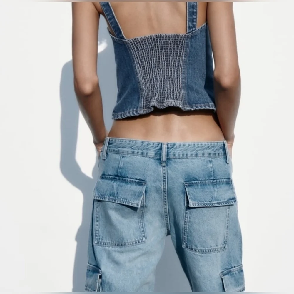 Zara Cotton Blend Belt Loop Wide Leg Cargo Jeans In Light Indigo Wash Size 2 - Picture 11 of 16